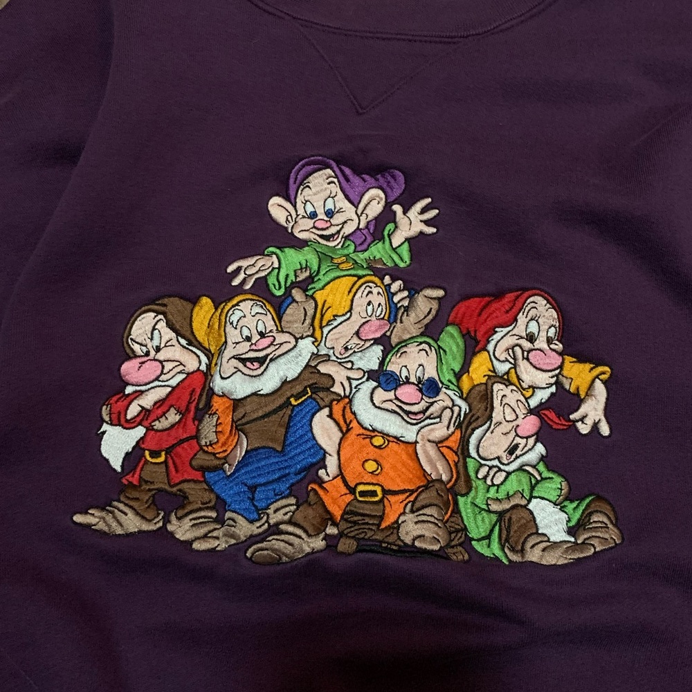Seven Dwarves Crewneck